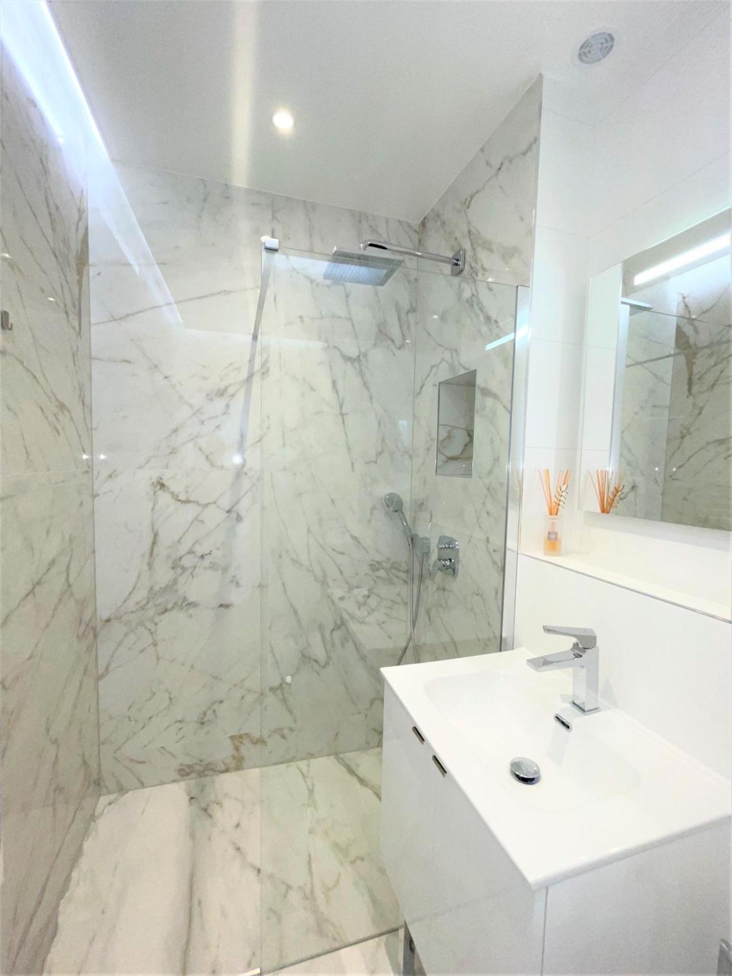 Alba Apartment Antibes Street, By Welcome To Cannes Ngoại thất bức ảnh